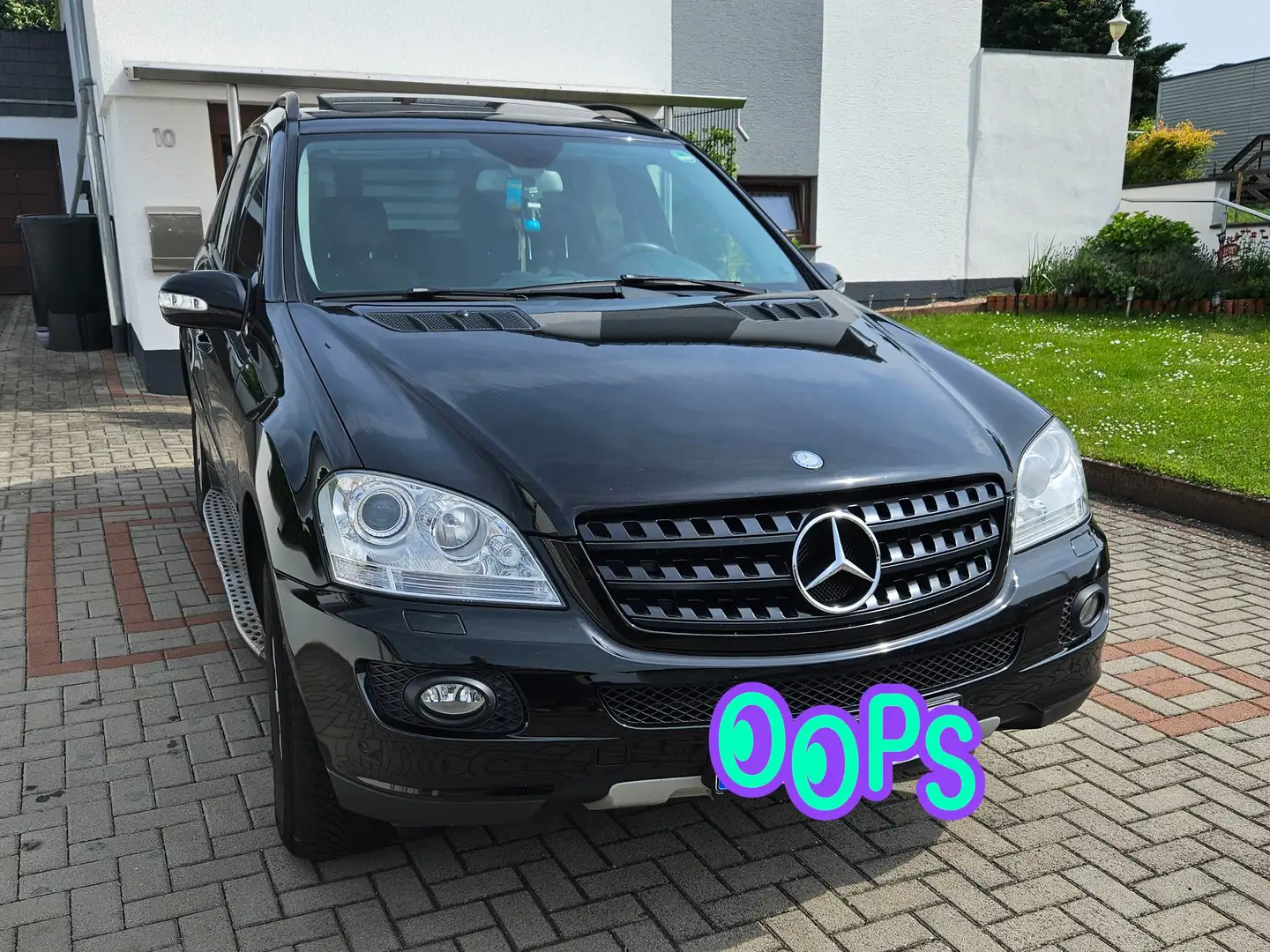 Mercedes-Benz ML 320 Noir - 1