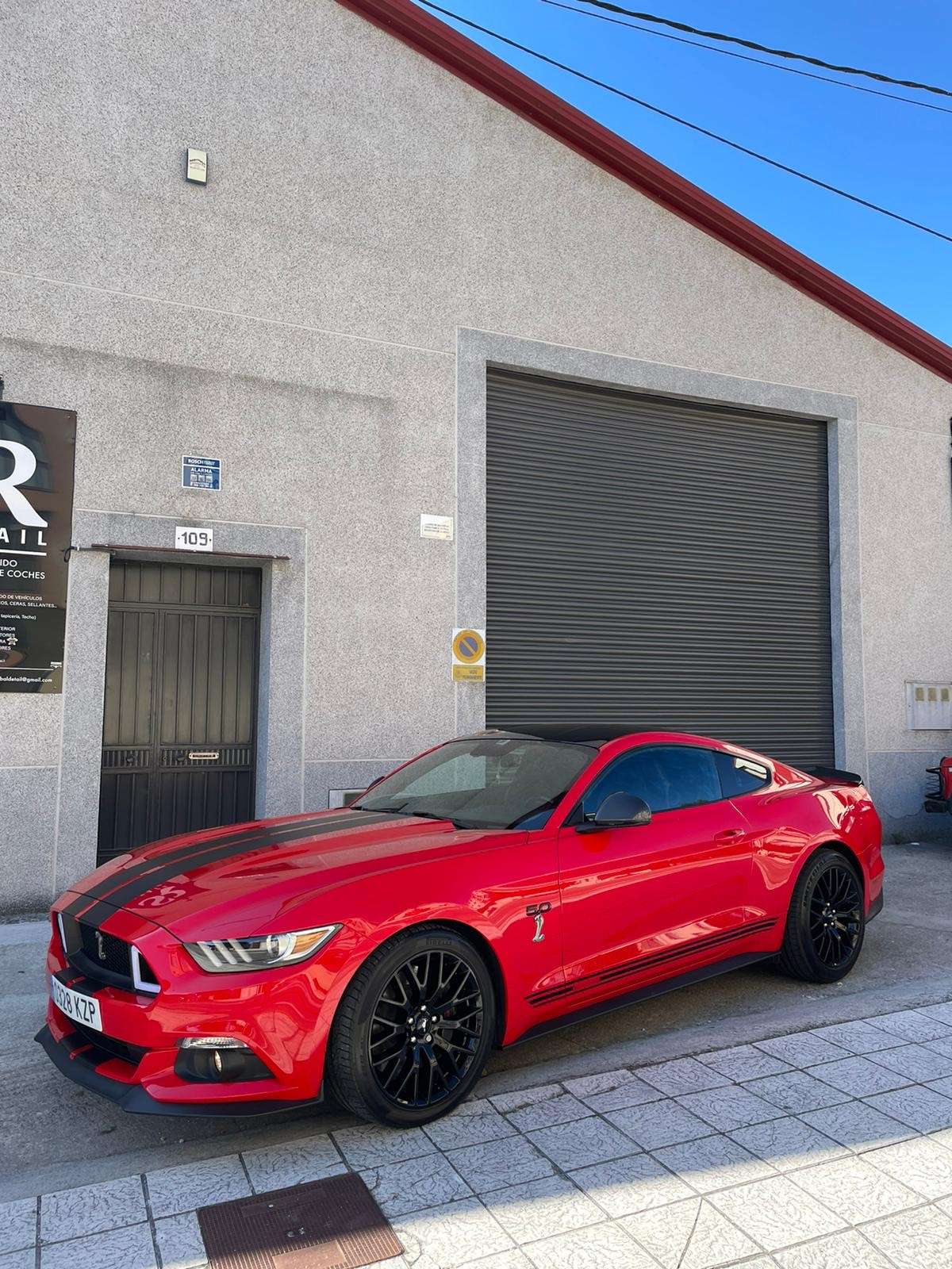 Ford Mustang Fastback 5.0 Ti-VCT GT Aut. - foto 1
