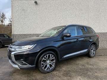 Mitsubishi Outlander Outlander 2.2 DI-D 2WD Plus 7 PLACES