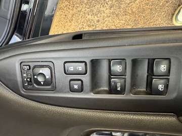 Mitsubishi Outlander Outlander 2.2 DI-D 2WD Plus 7 PLACES