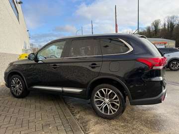 Mitsubishi Outlander Outlander 2.2 DI-D 2WD Plus 7 PLACES