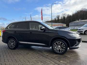 Mitsubishi Outlander Outlander 2.2 DI-D 2WD Plus 7 PLACES