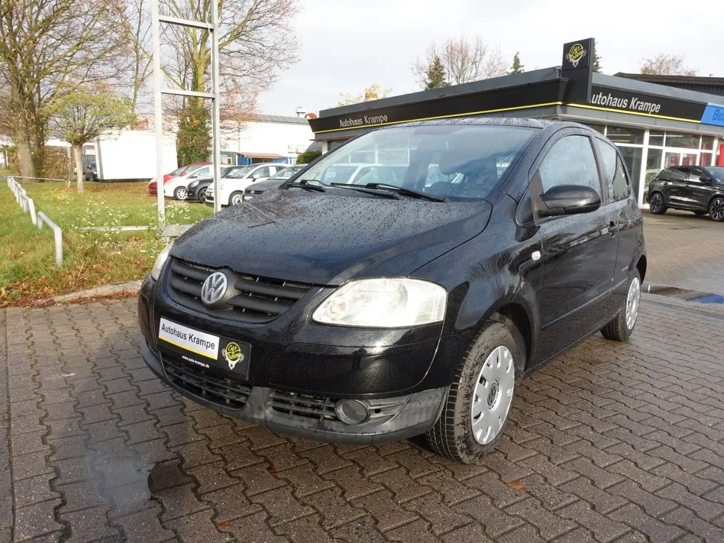 Volkswagen Fox Refresh, Klima u. 1.Hand Schwarz - 1