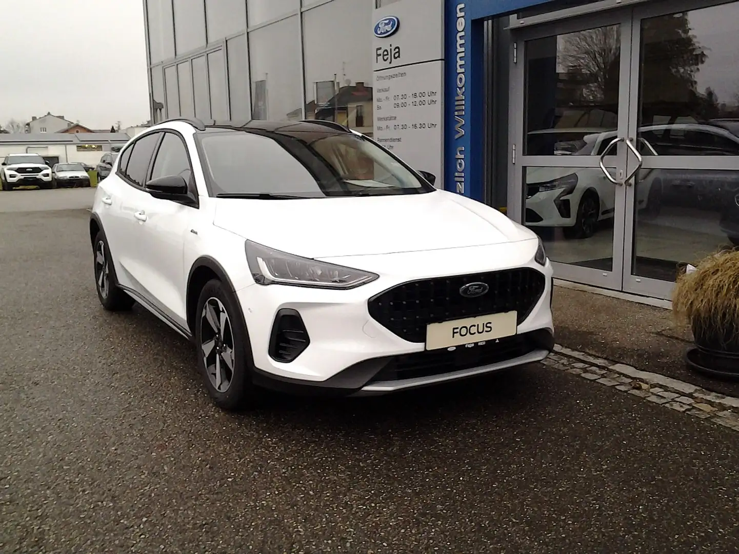 Ford Focus 1,0 EcoBoost Hybrid Active ***AKTION TAGESZULAS... Weiß - 2