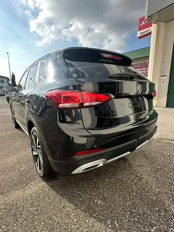 MG ZS view 7