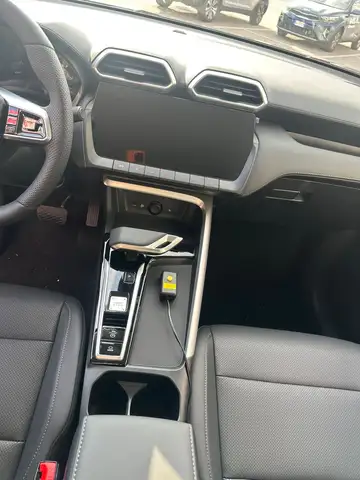 MG ZS view 11
