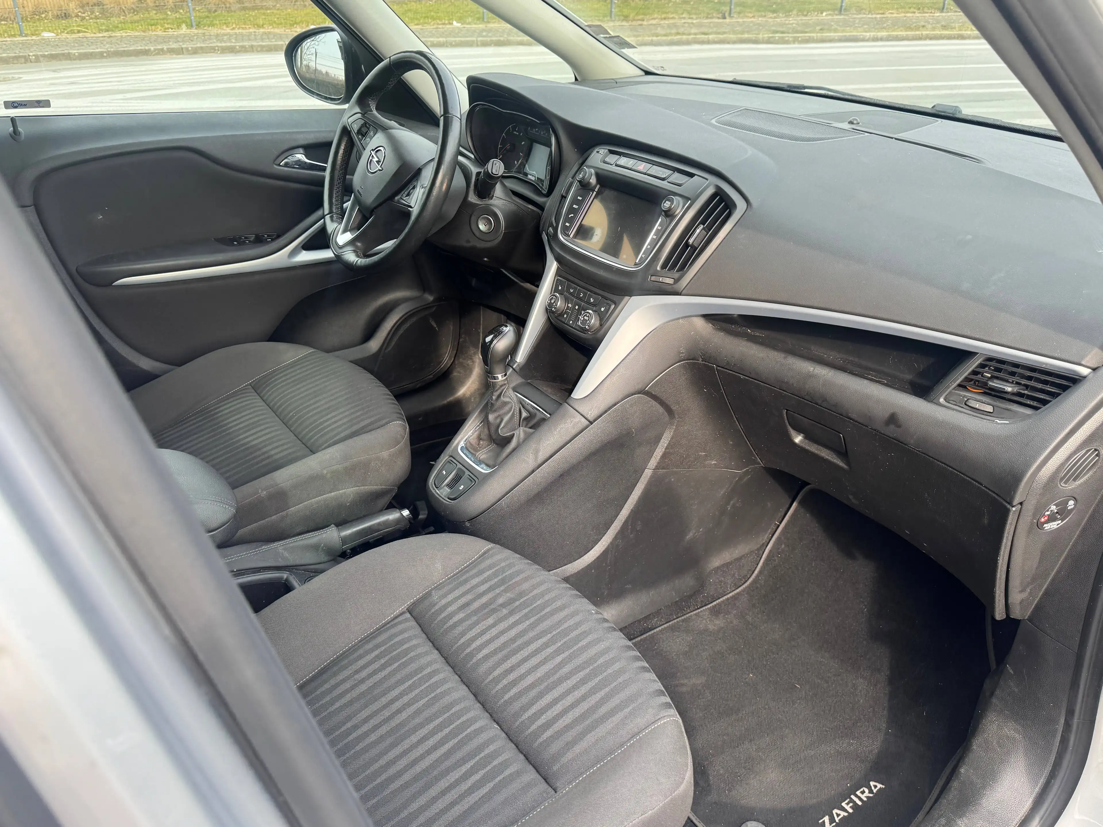 Opel Zafira C Active Inspektion&TÜV&Bremse NEU NAVI 7-Sitzer — photo 12