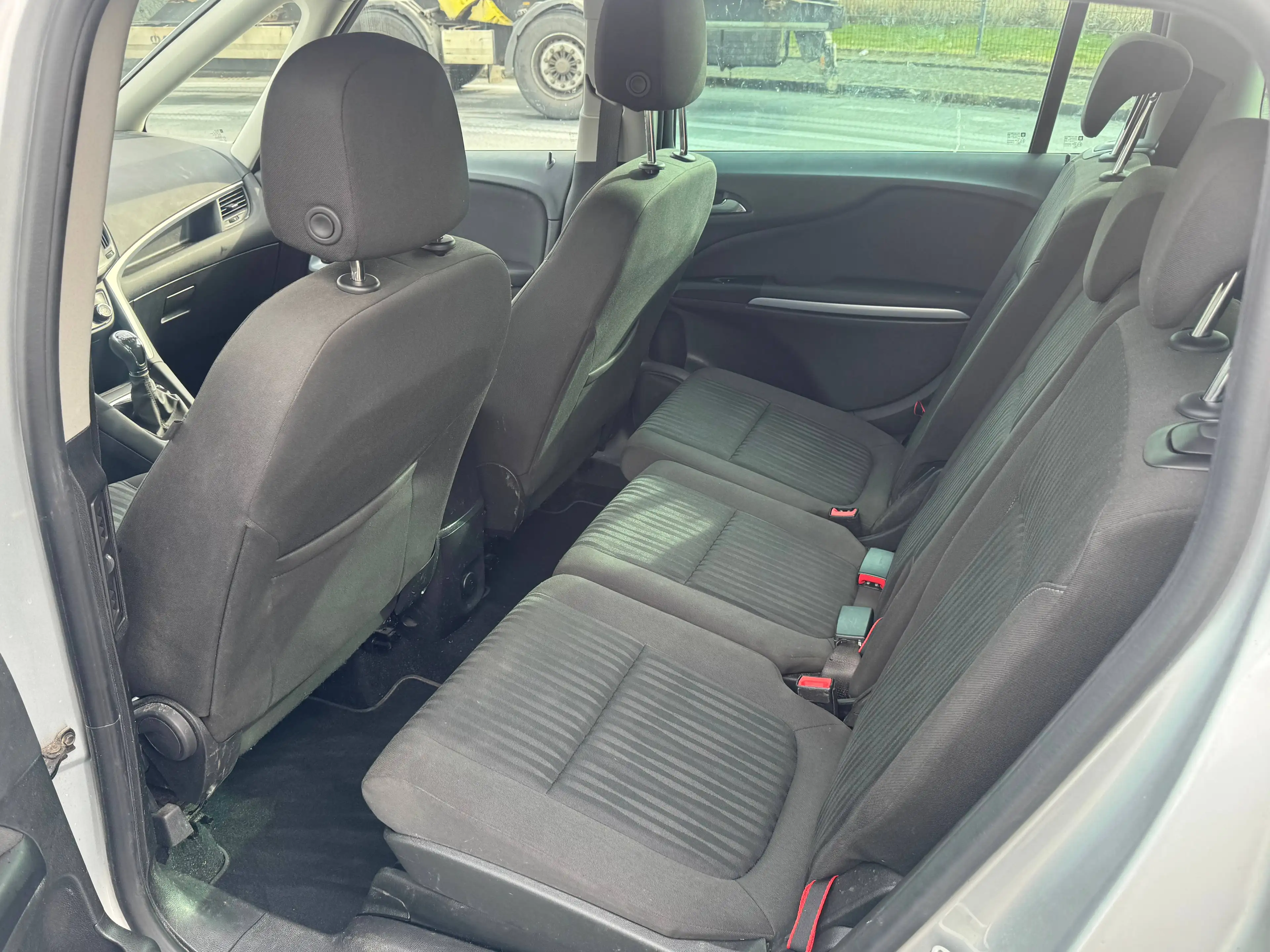 Opel Zafira C Active Inspektion&TÜV&Bremse NEU NAVI 7-Sitzer — photo 13