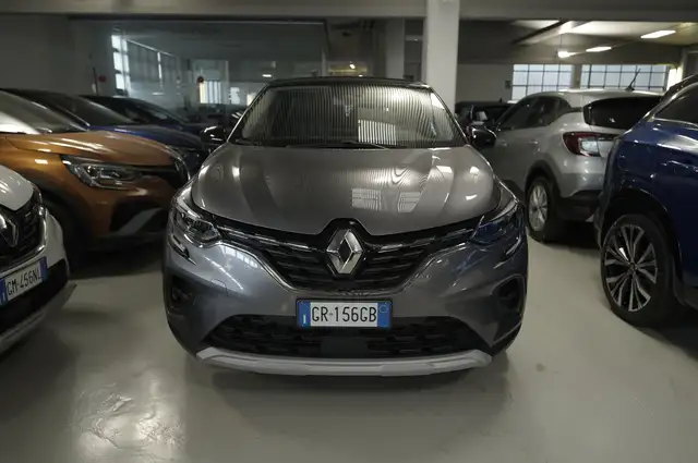Renault Captur view 8