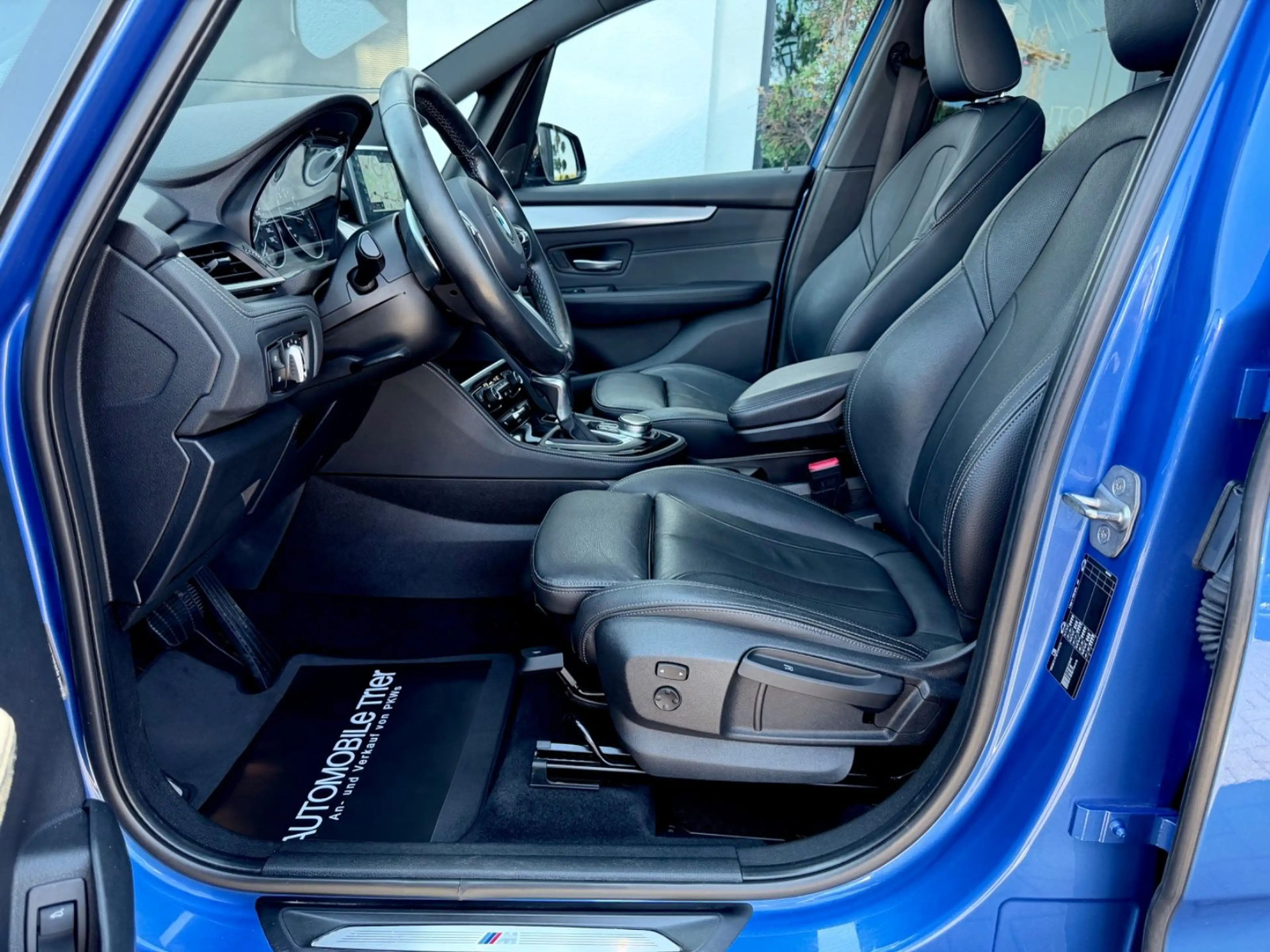 BMW 220 i Gran Tourer M Sport Paket // 7.SITZER // — photo 9