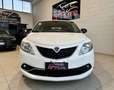 Lancia Ypsilon 1.3 MJT 16V 95CV S&S Gold *NEOPAT*SENSORI POST* Bianco - thumbnail 2
