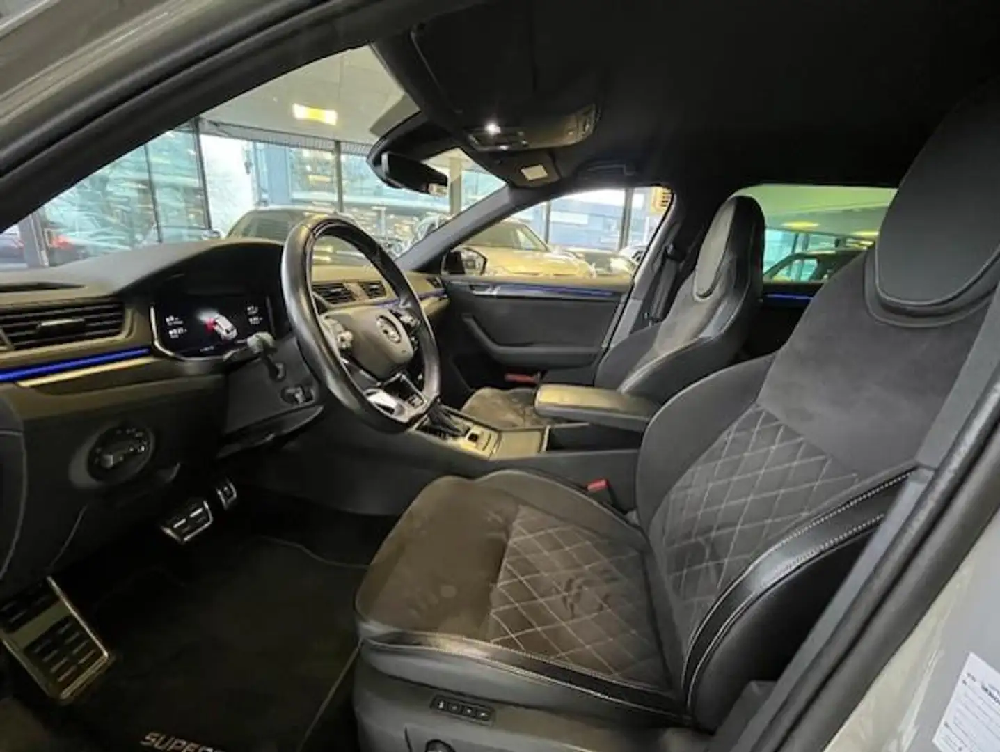 Skoda Superb Combi 1.5 TSI ACT Limited Sportline Business/VOL O Gris - 2