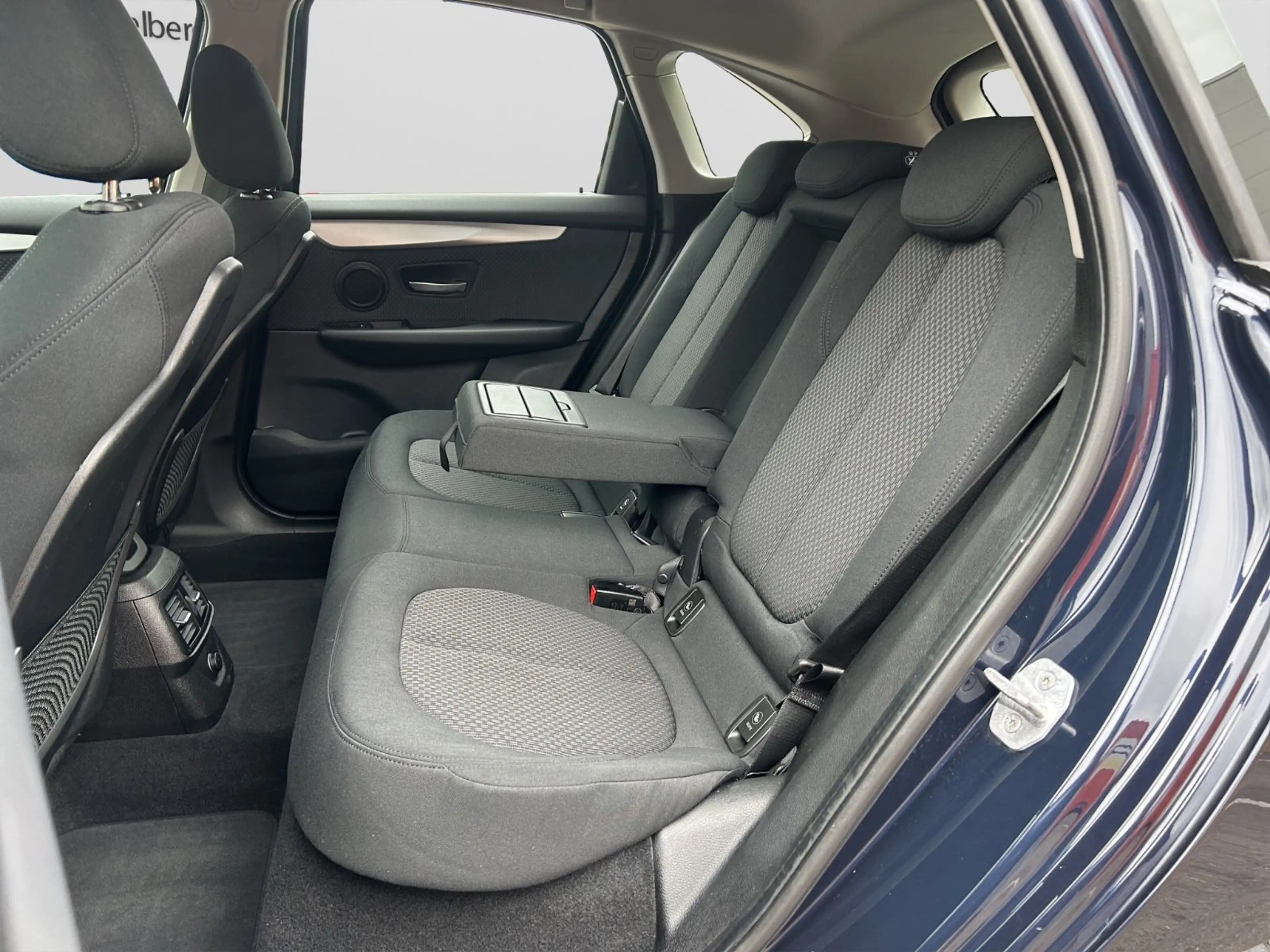 BMW 225 xe Advantage /PDC/Sitzheiz — photo 14