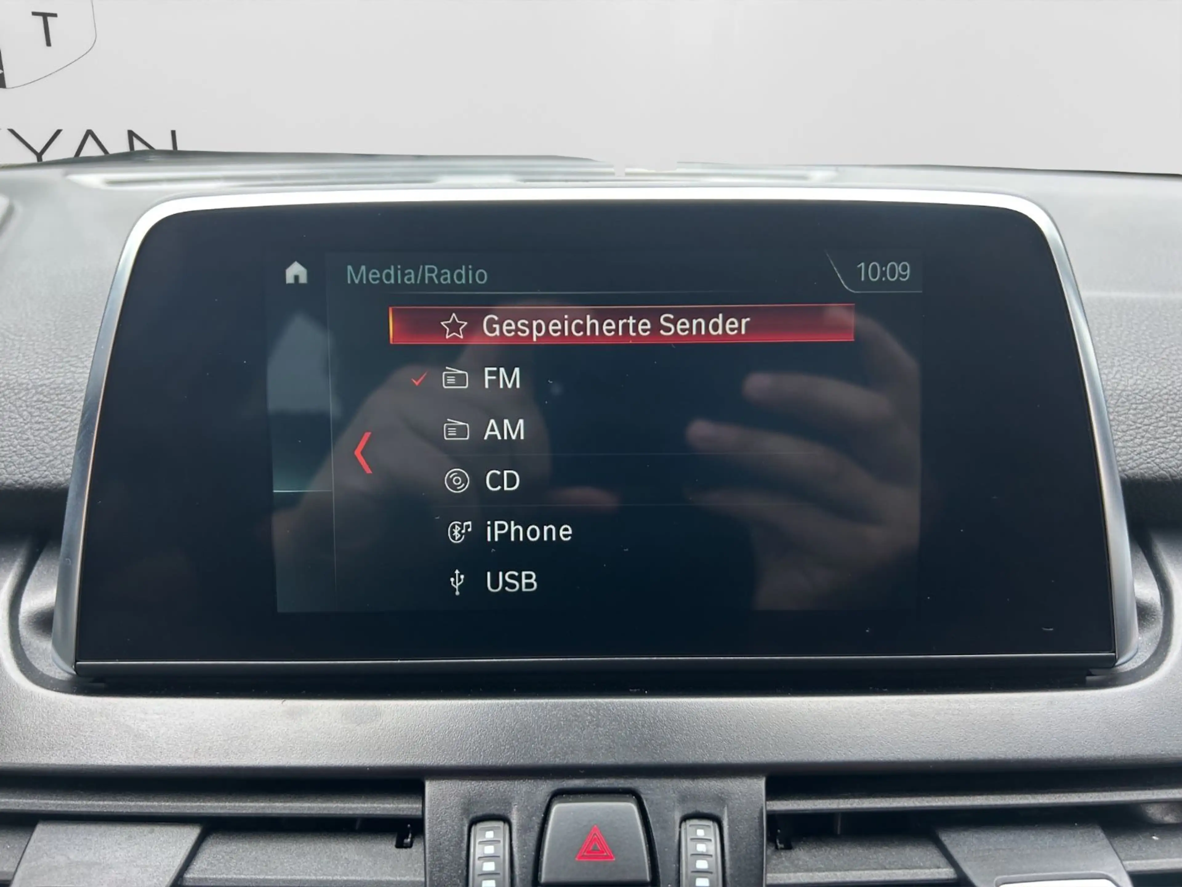 BMW 225 xe Advantage /PDC/Sitzheiz — photo 23