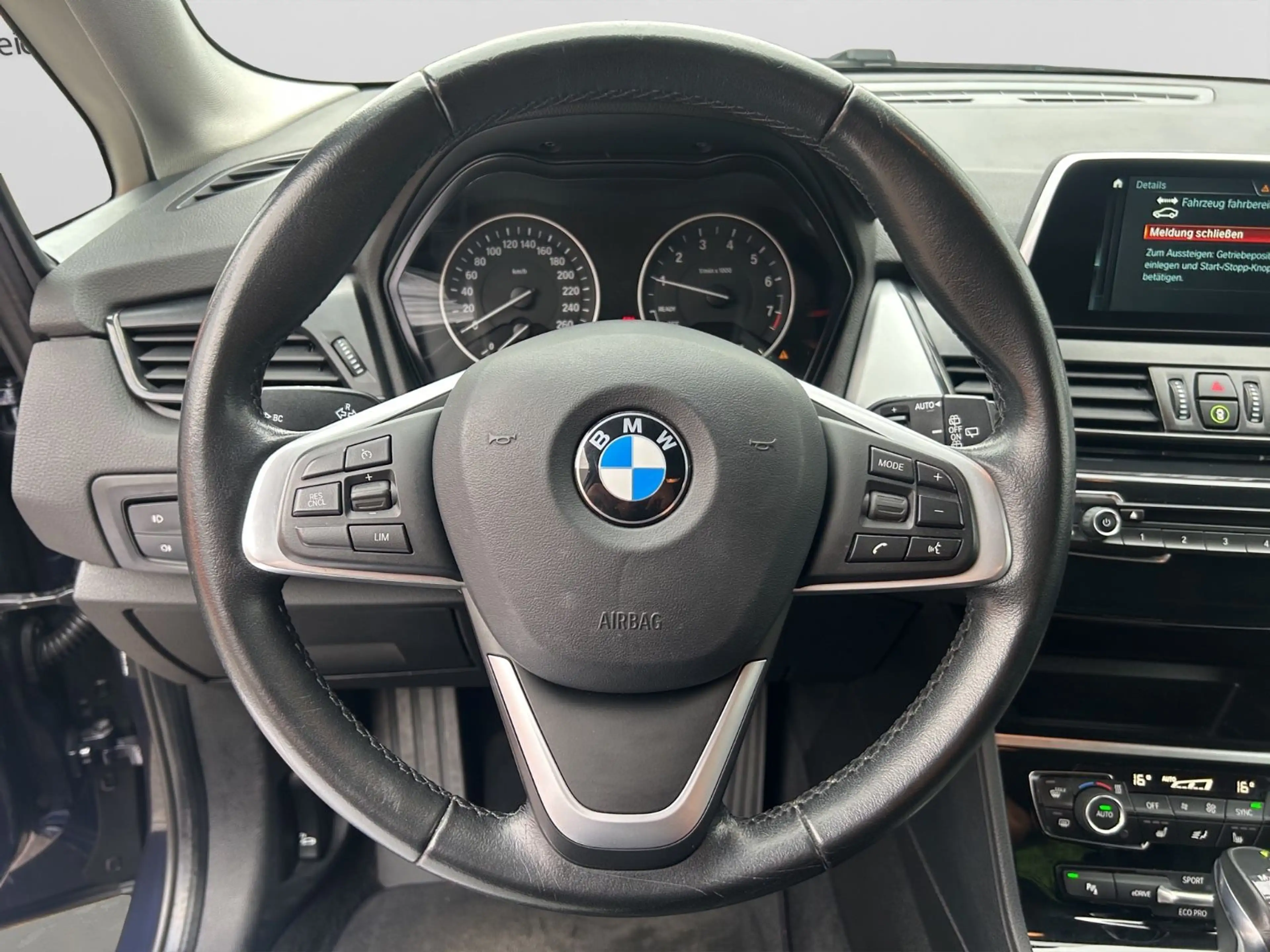 BMW 225 xe Advantage /PDC/Sitzheiz — photo 16