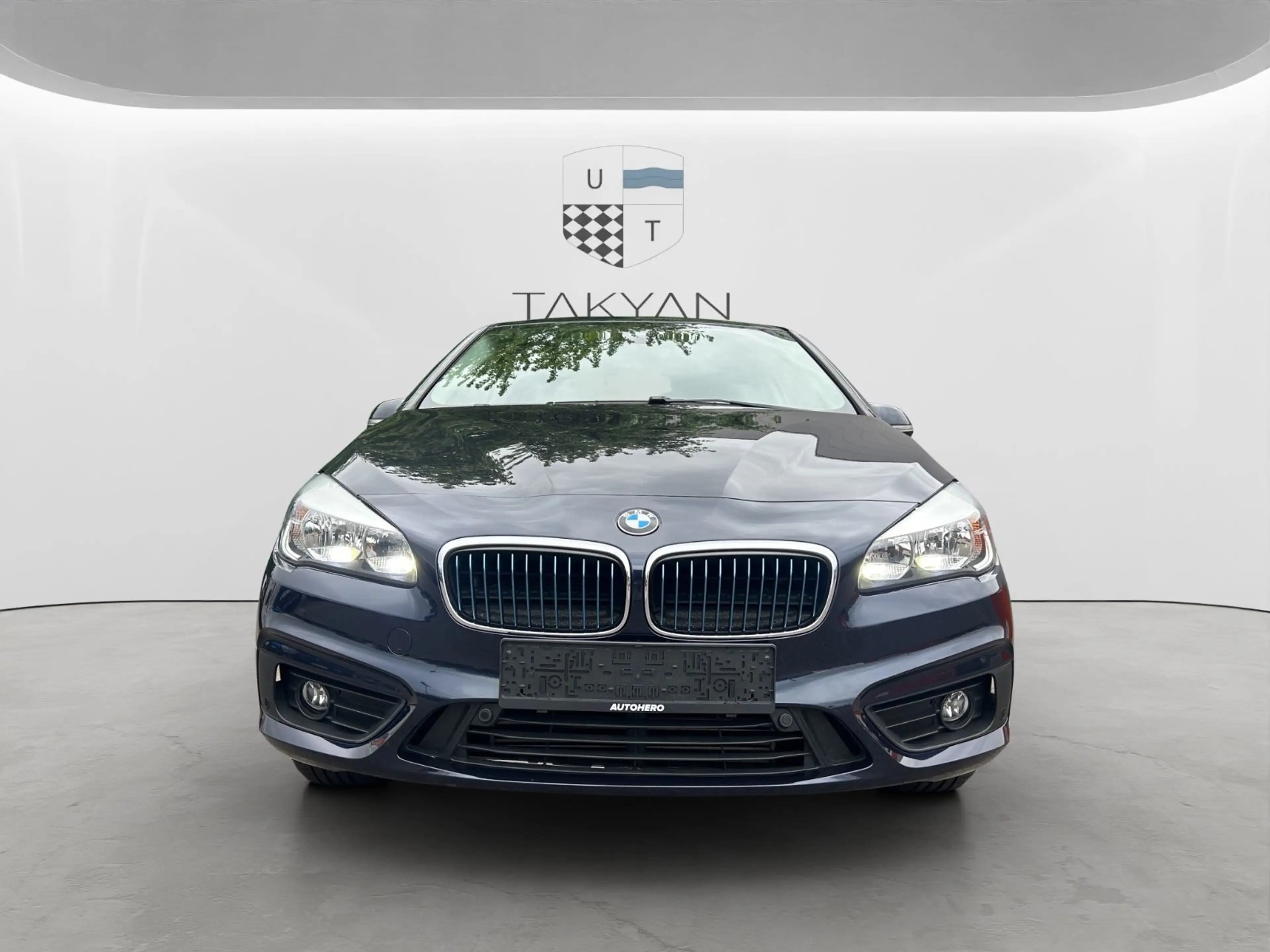 BMW 225 xe Advantage /PDC/Sitzheiz — photo 2