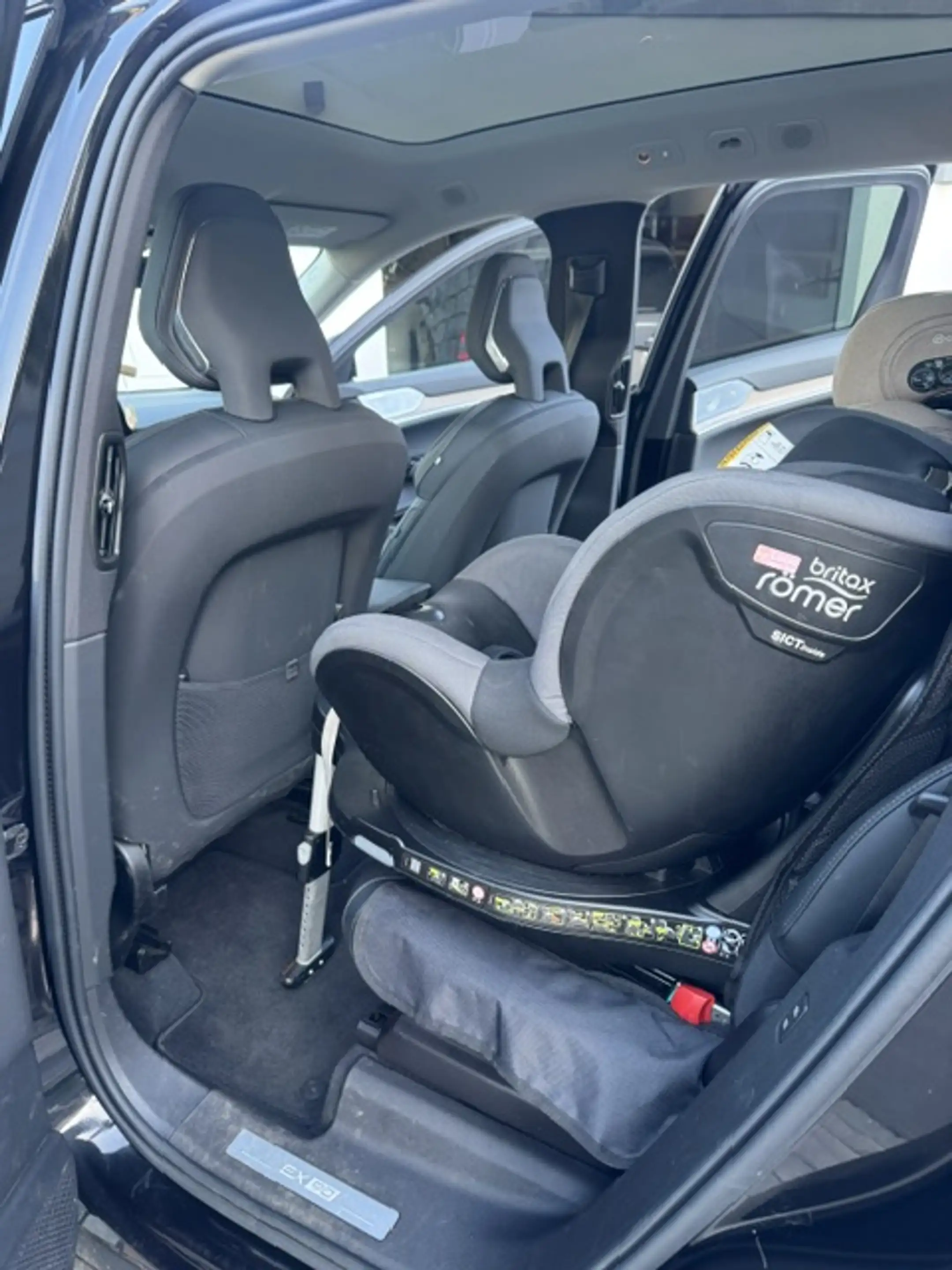 Volvo EX90 Ultra Performance Pure Electric AWD — photo 9