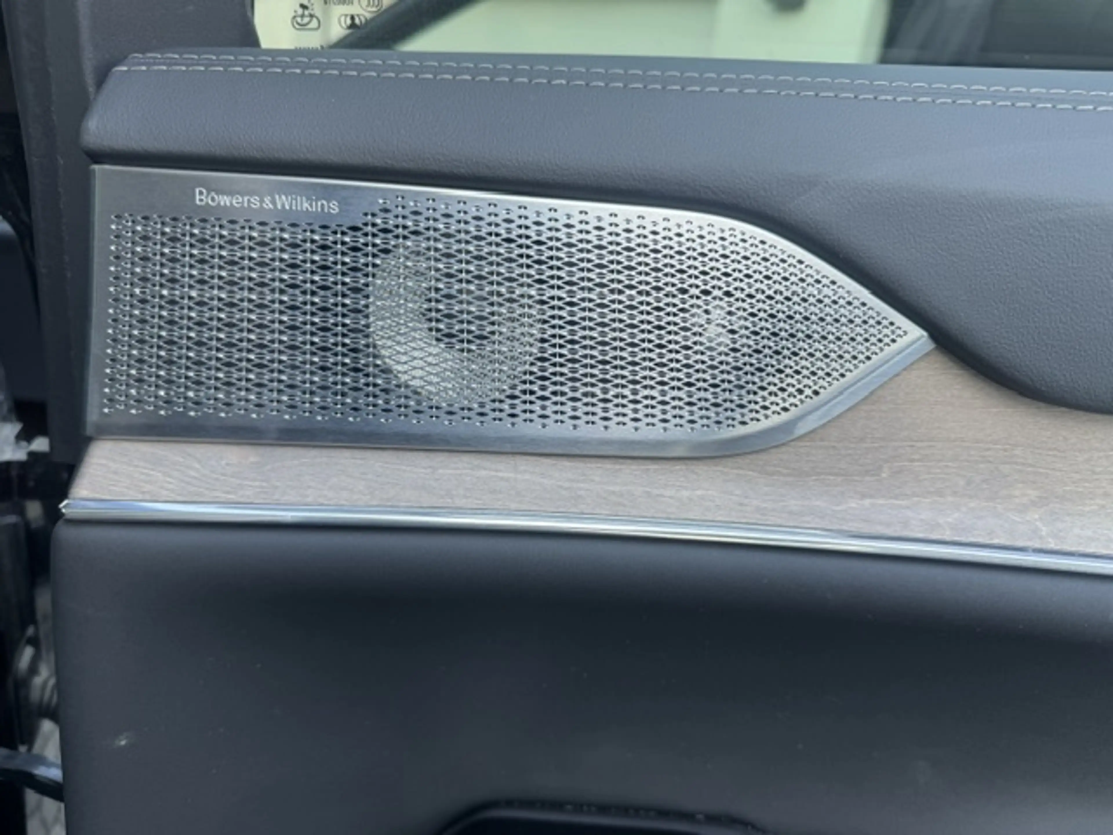 Volvo EX90 Ultra Performance Pure Electric AWD — photo 14