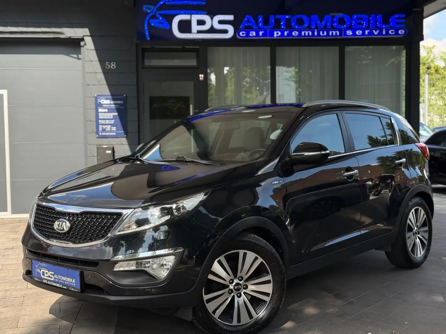 Kia Sportage Platinum Edition 4WD | 1 Hand | Czarny - 1