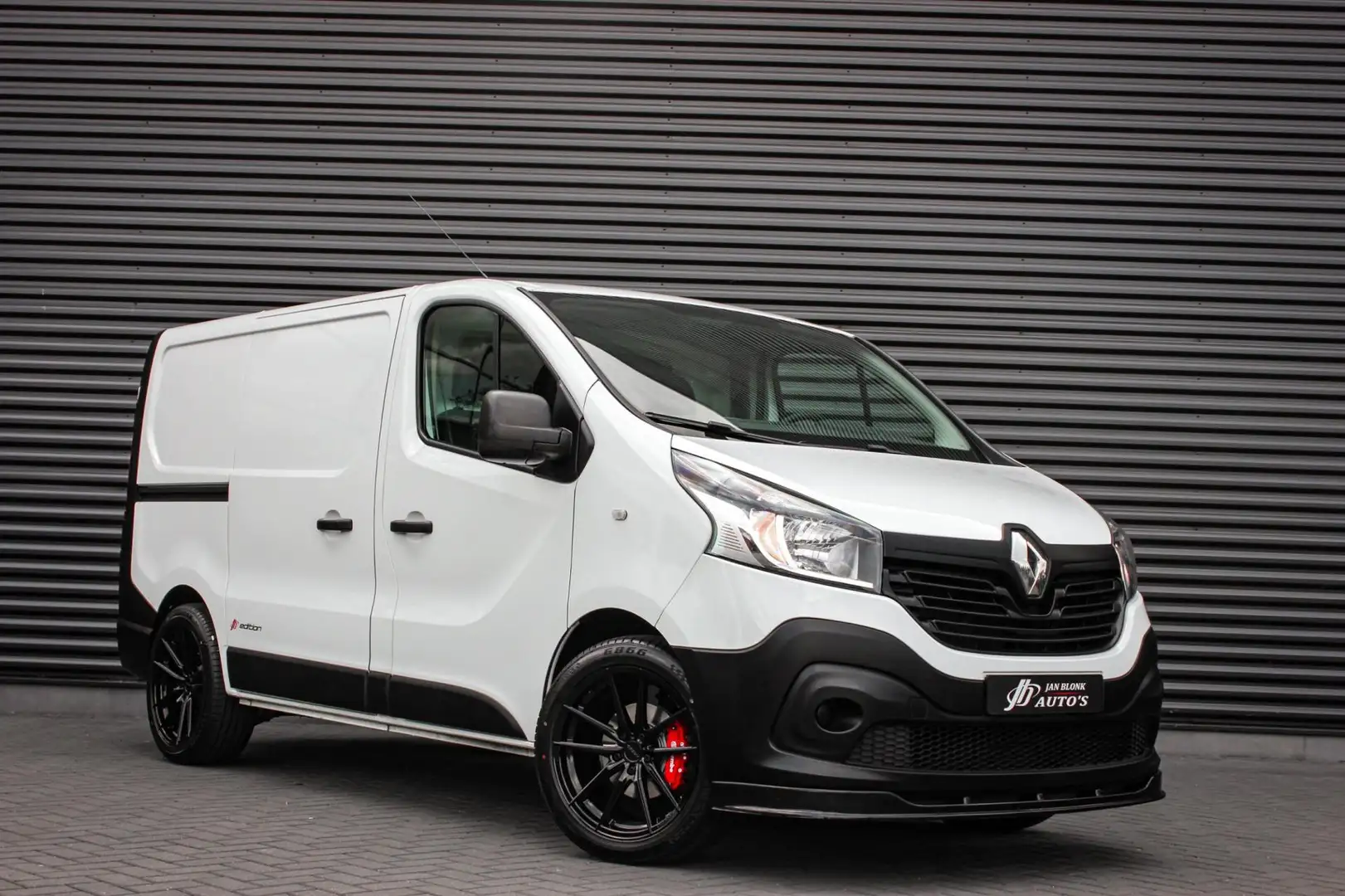 Renault Trafic 1.6 dCi T29 L1H1 Comfort Energy / TREKHAAK / SPOIL Wit - 2