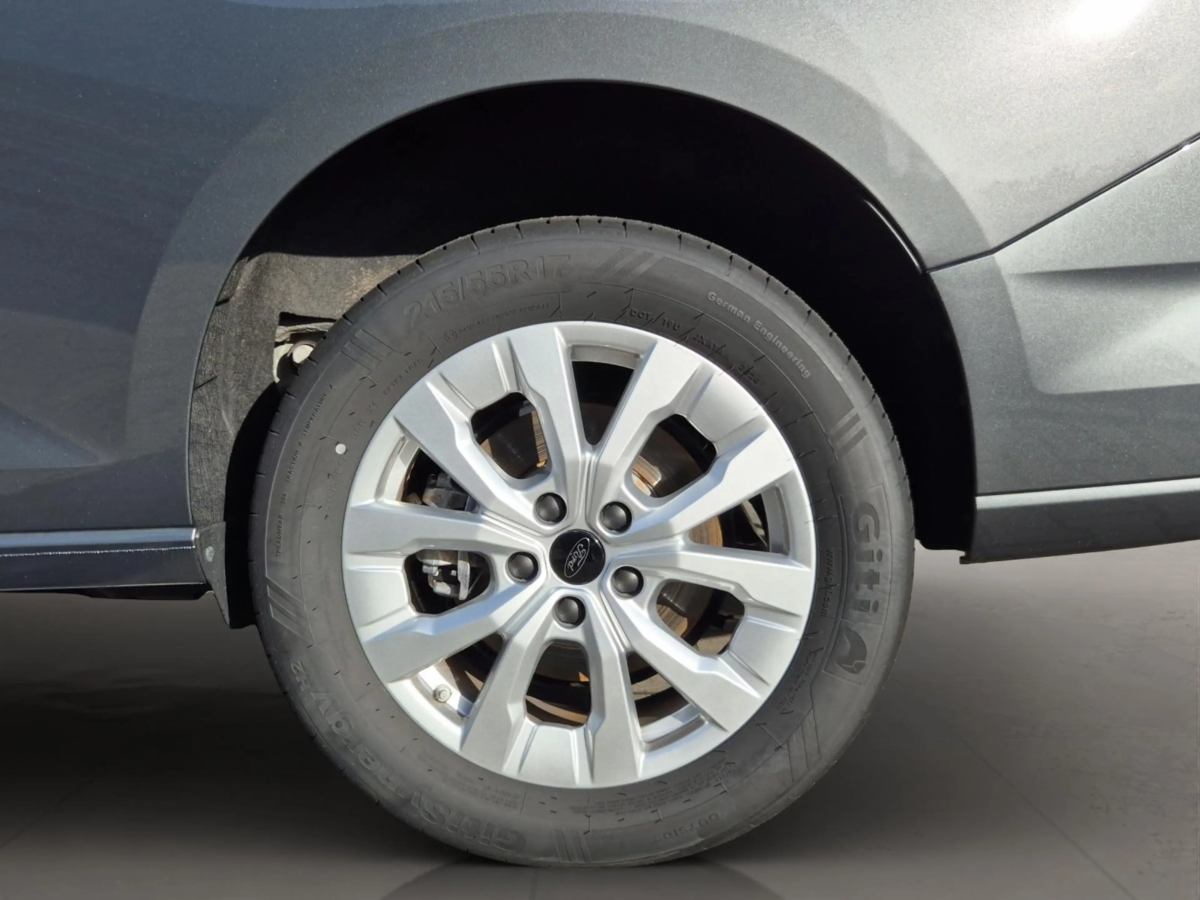 Ford Transit Connect 1.5 EcoBoost PHEV L2 Limited — photo 32