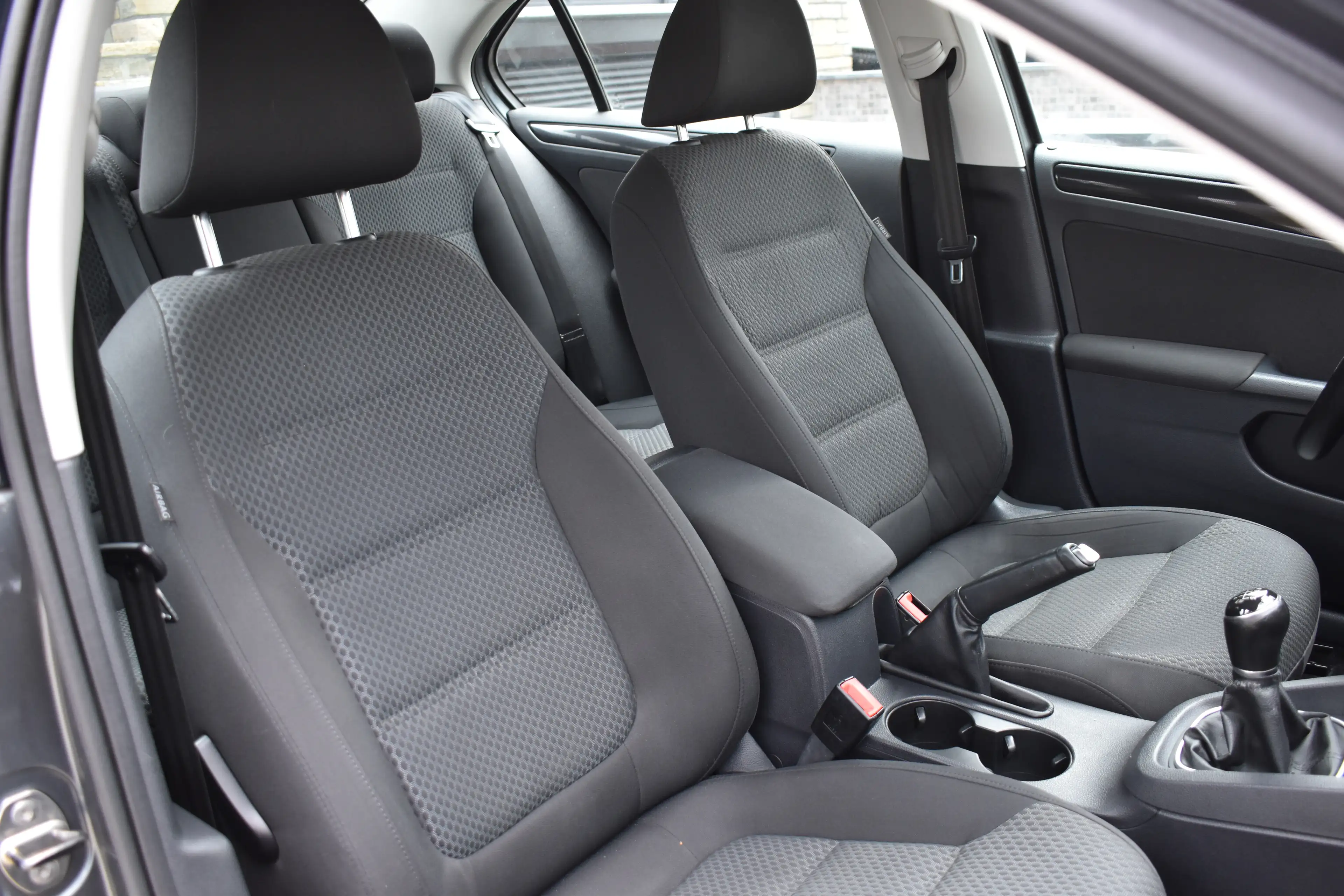 Volkswagen Jetta Jetta 1.6 CR TDi Comfortline BMT/GARANTIE/ — photo 9