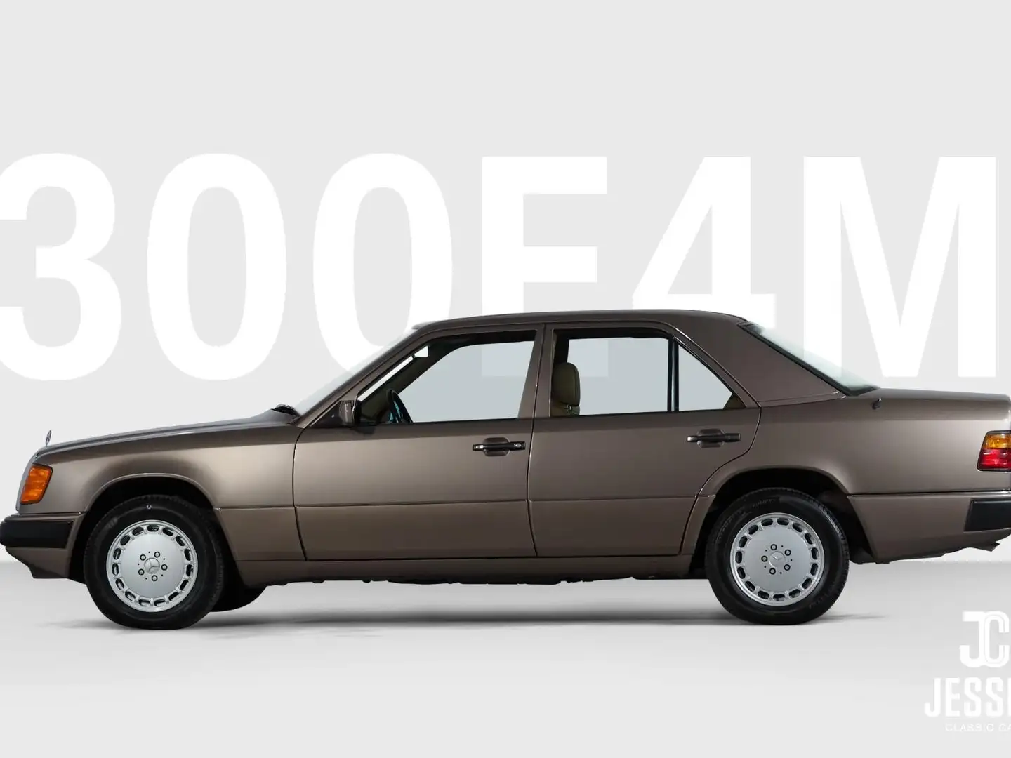 Mercedes-Benz E 300 300 E 4Matic Brun - 1