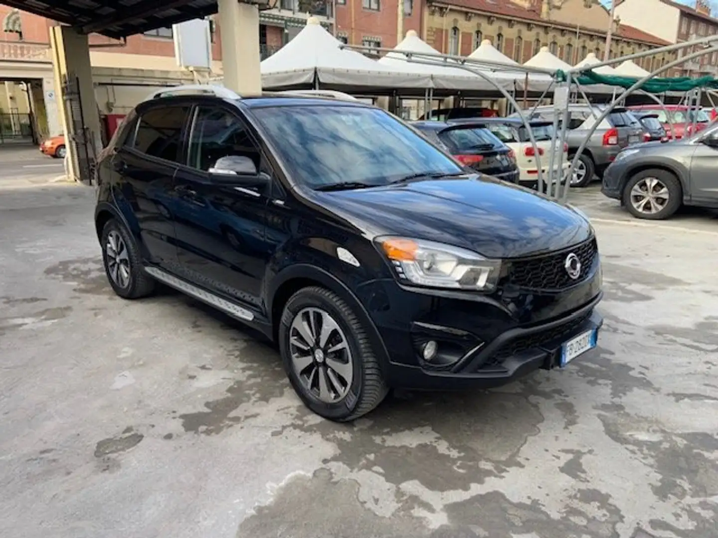 SsangYong Korando Korando 2.0 e-xdi Plus 4wd 148cv Nero - 2