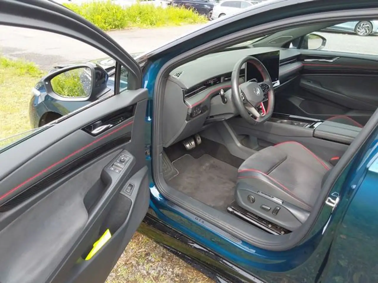 Volkswagen ID.7 GTX Tourer 4MOTION 250 kW (340 PS) 86 kWh 1-Gan..., миниатюра 5