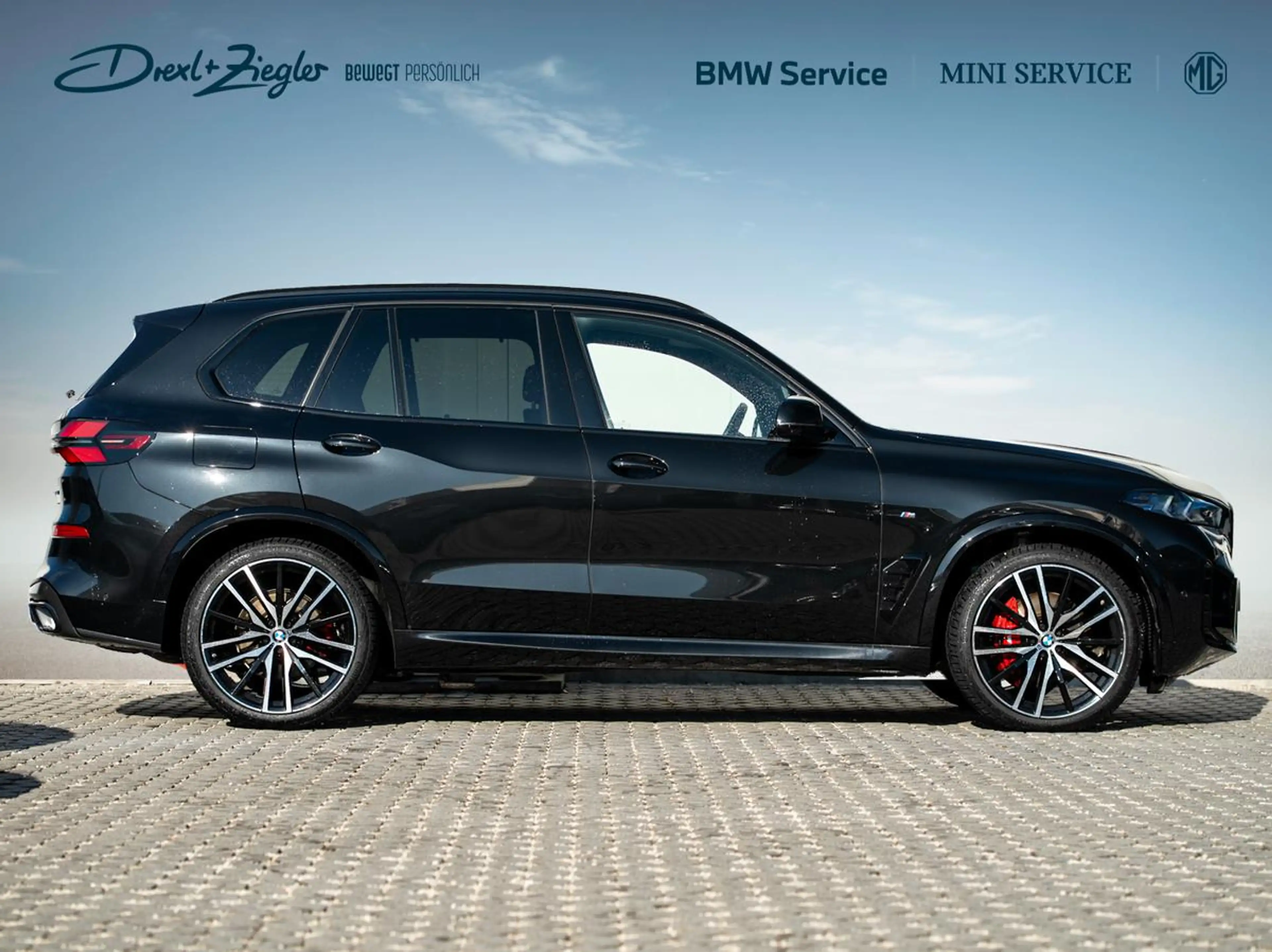 BMW X5 xDrive40d M-SportPRO StdHz SkyL AHK Sitzlüft — photo 2
