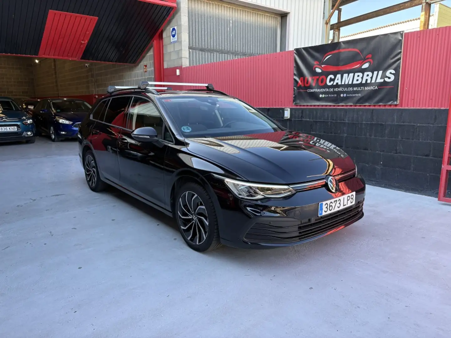 Volkswagen Golf Variant 2.0TDI Life 85kW Negro - 1