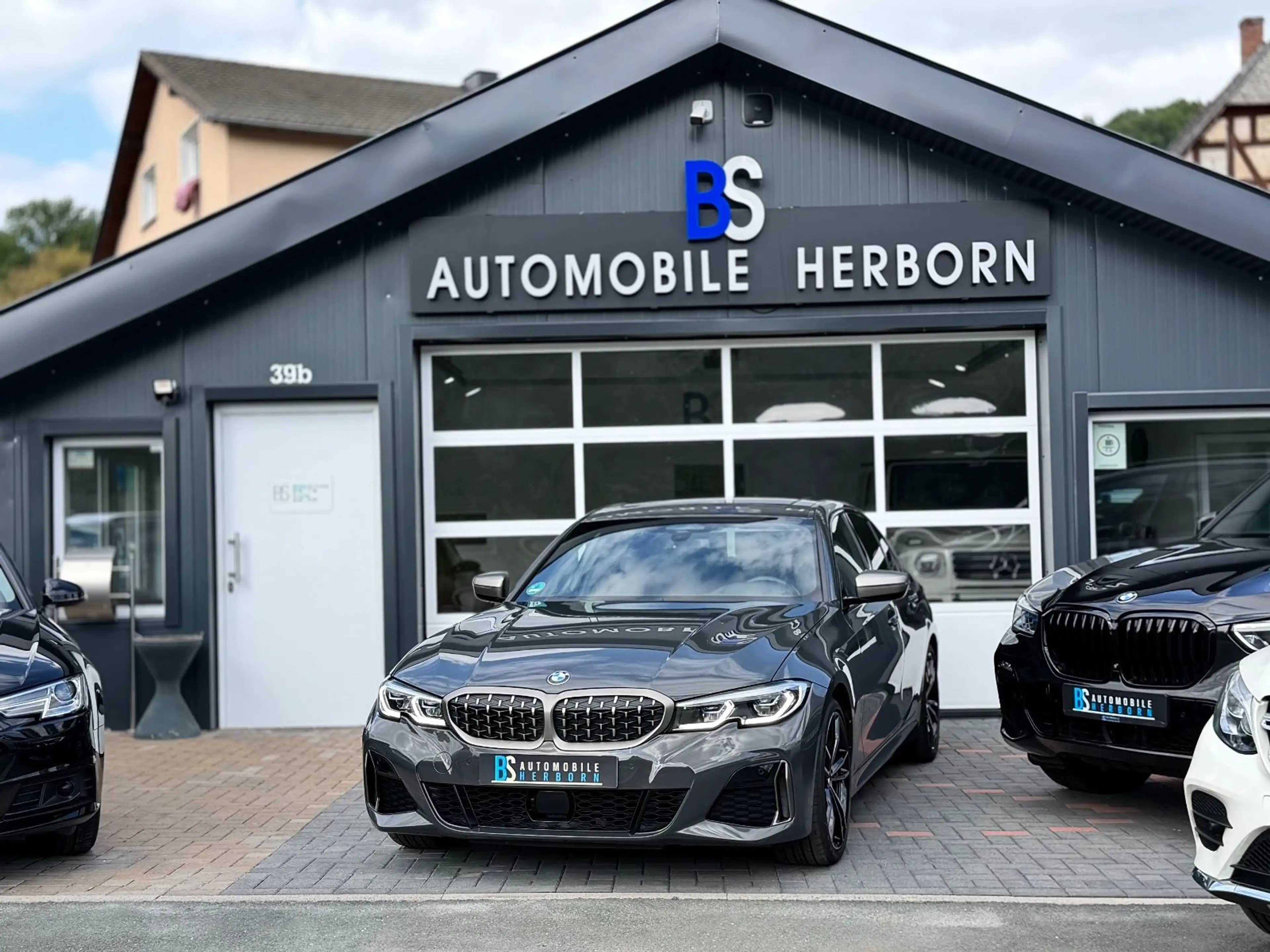 BMW 340 xDrive/HUD/CAM/Laser/SDach/HK/4xShz/DE