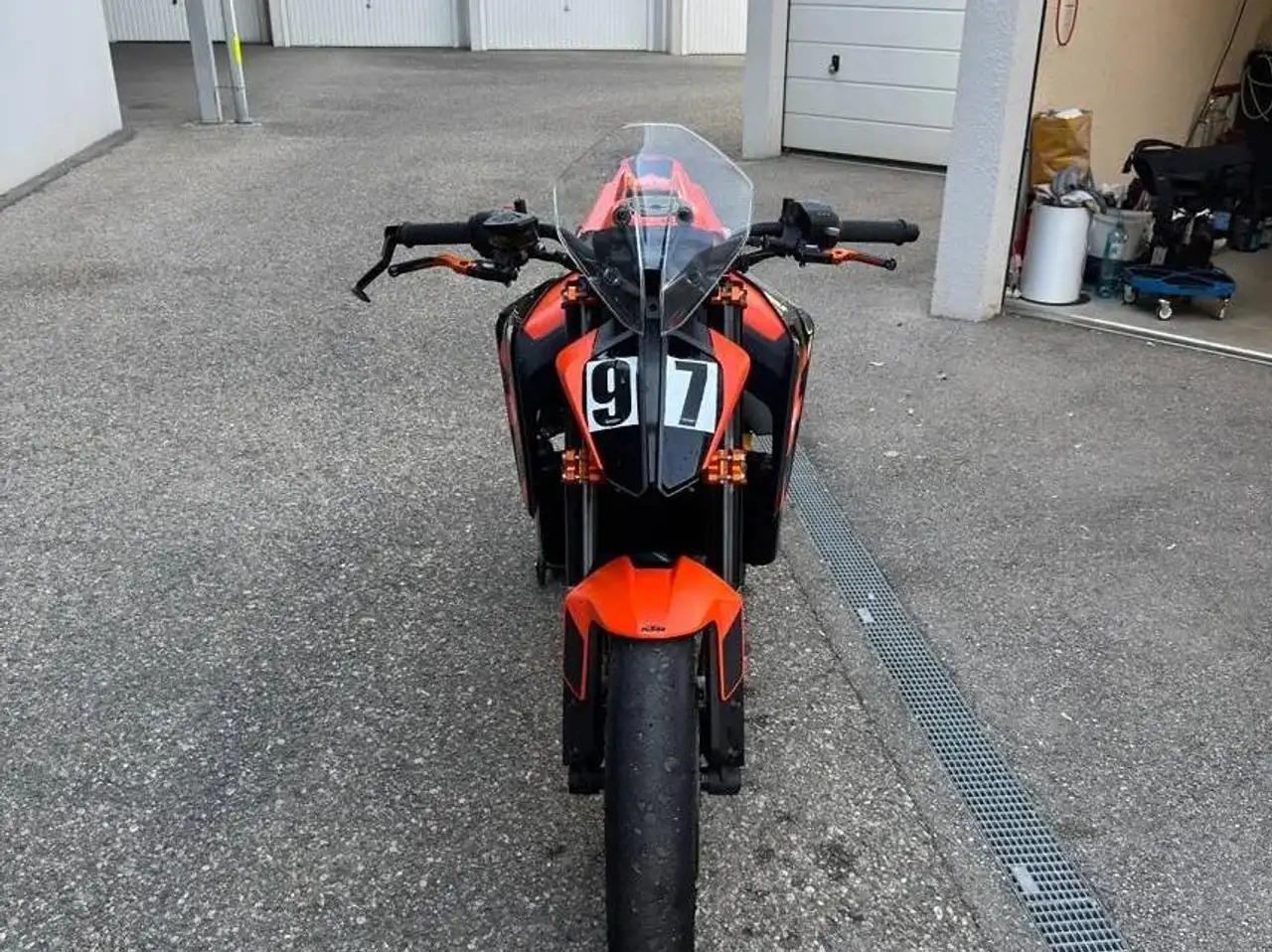 KTM 890 Duke