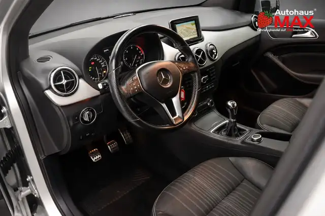 Mercedes-Benz B-Class view 11
