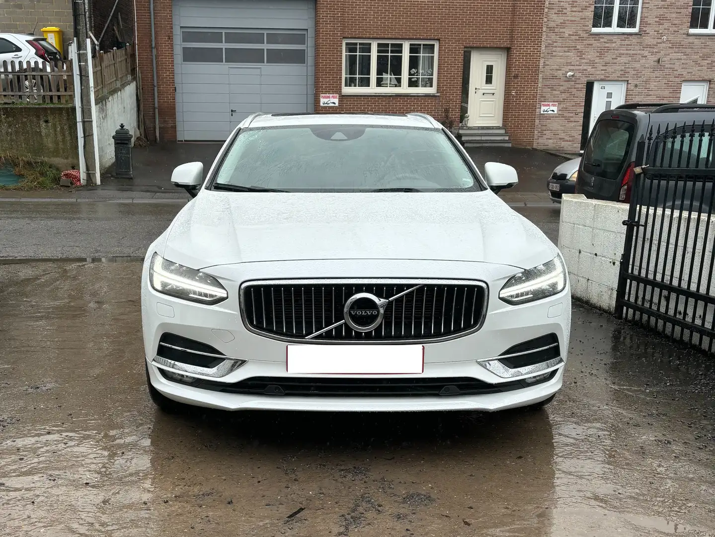 Volvo V90 2.0 D4 Inscription AdBlue Geartronic Wit - 2