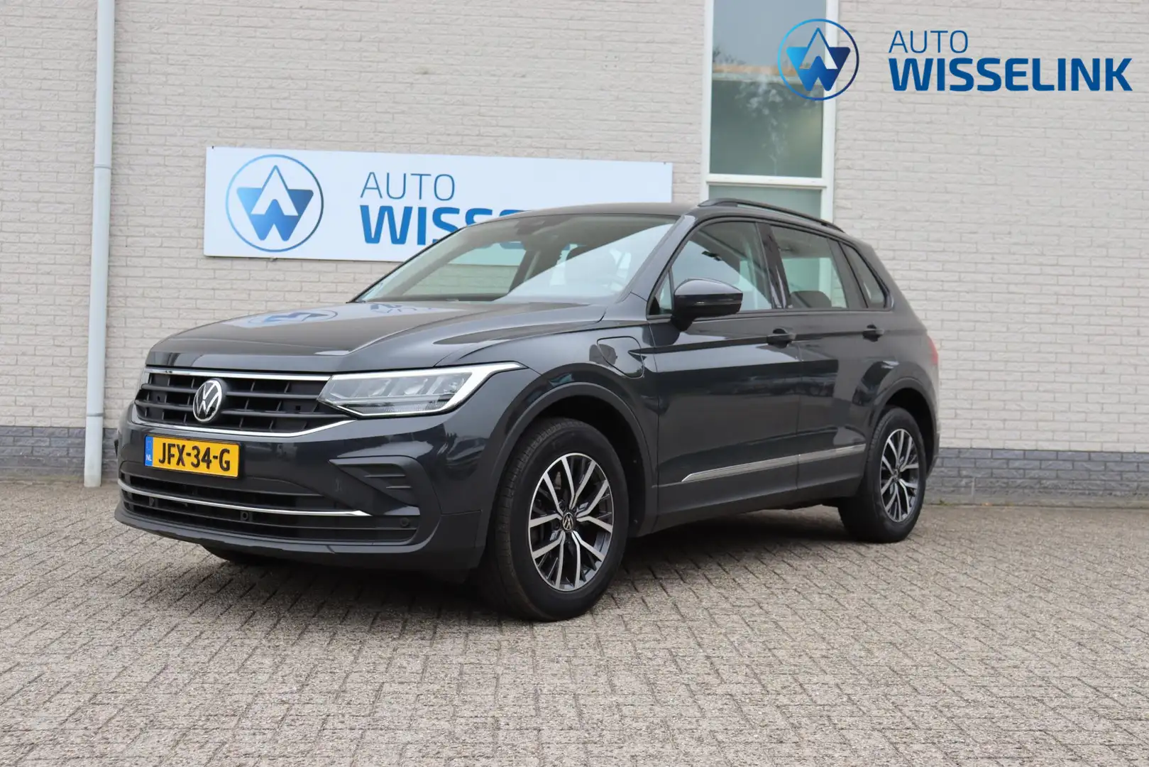 Volkswagen Tiguan 1.4 TSI eHybrid Business+ Grijs - 1