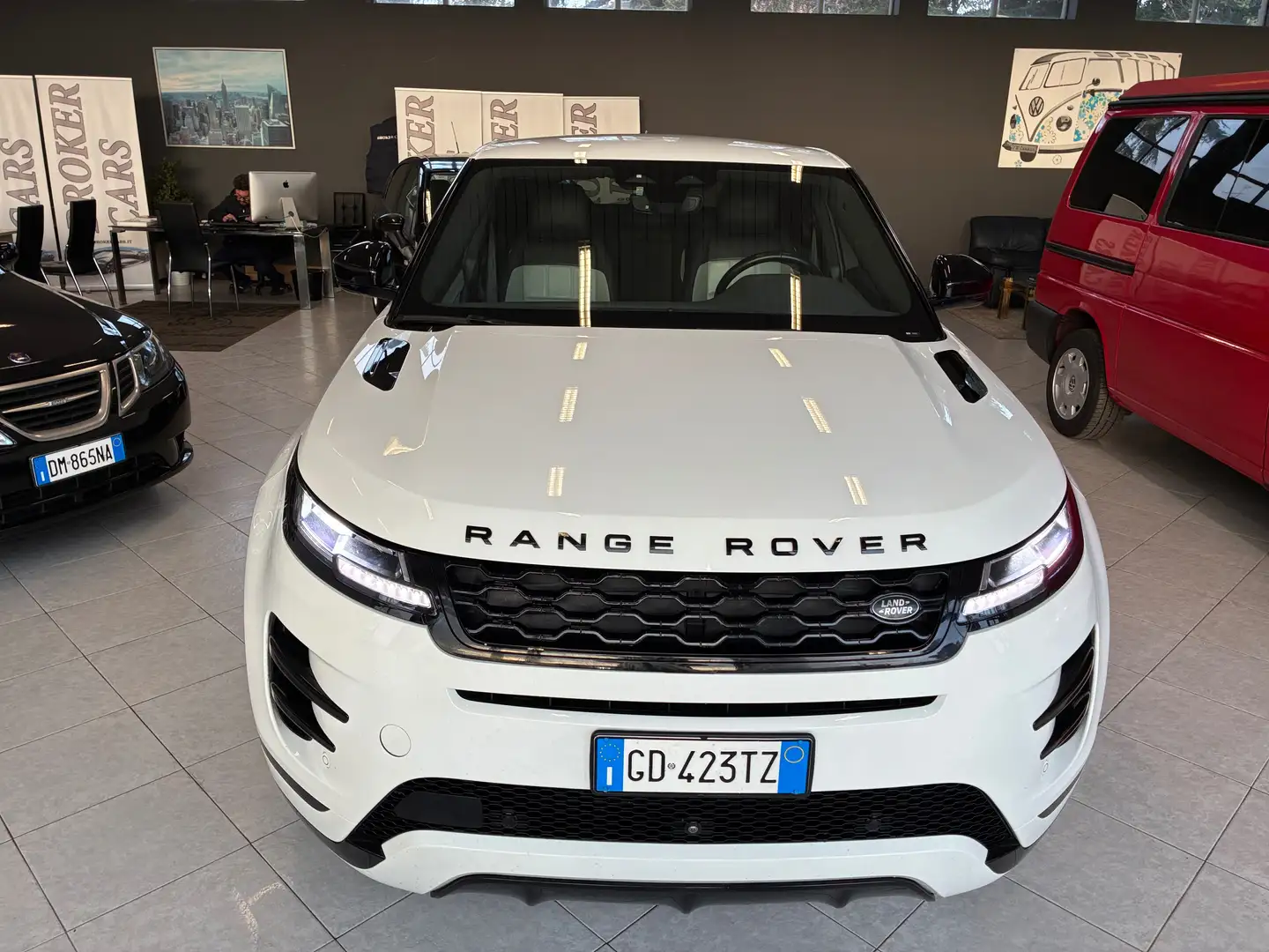 Land Rover Range Rover Evoque Range Evoque 2.0d i4 mhev awd 163cv R-Dynamic Bianco - 2