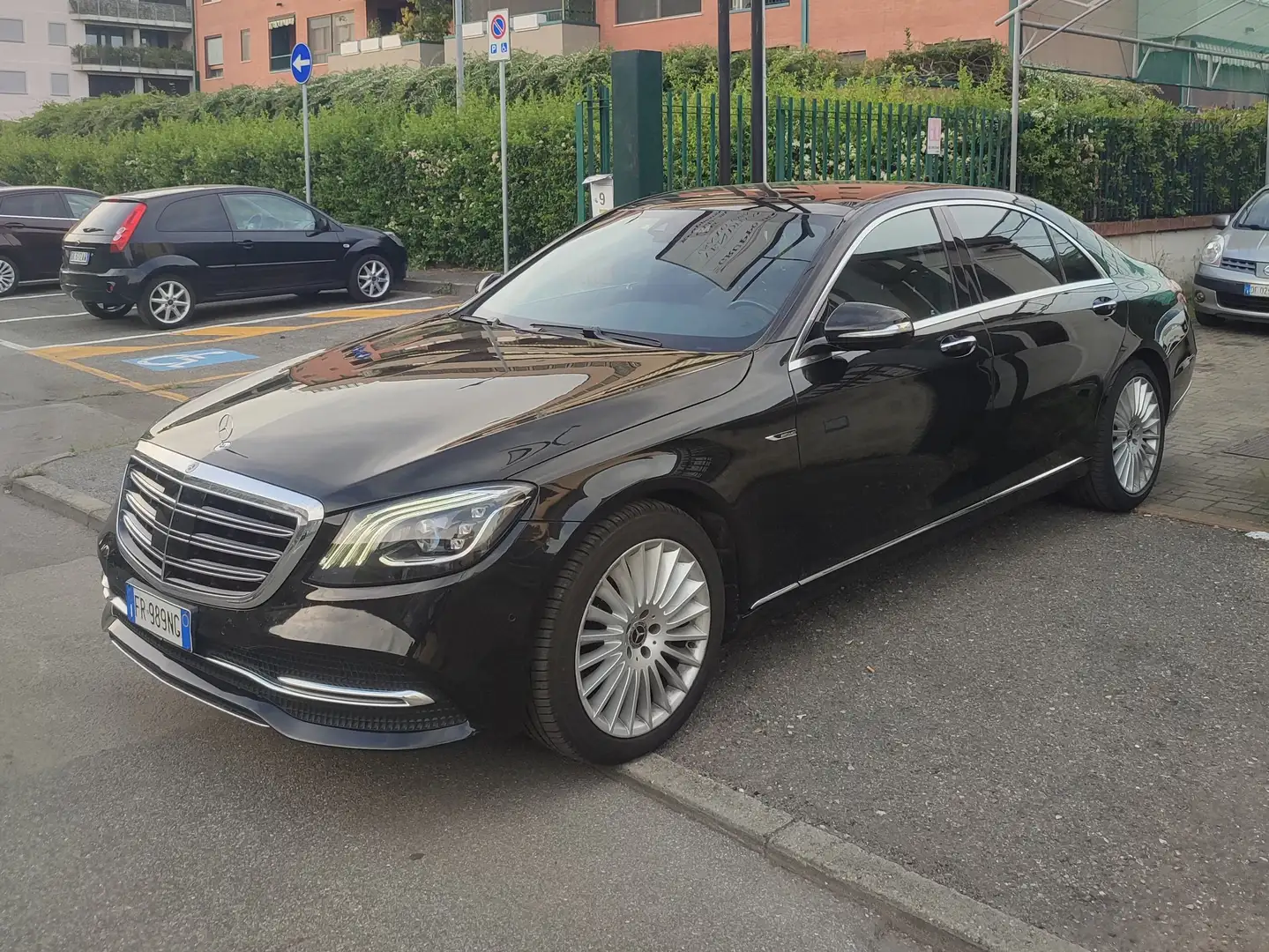 Mercedes-Benz S 350 d Premium Plus 4matic lunga auto all.AMG Noir - 1