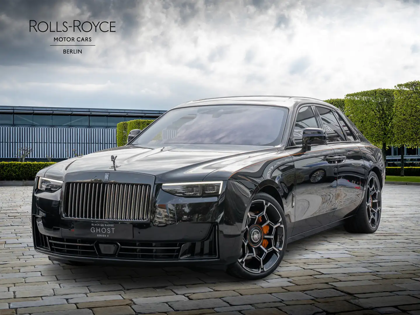 Rolls-Royce Ghost Black Badge Noir - 1