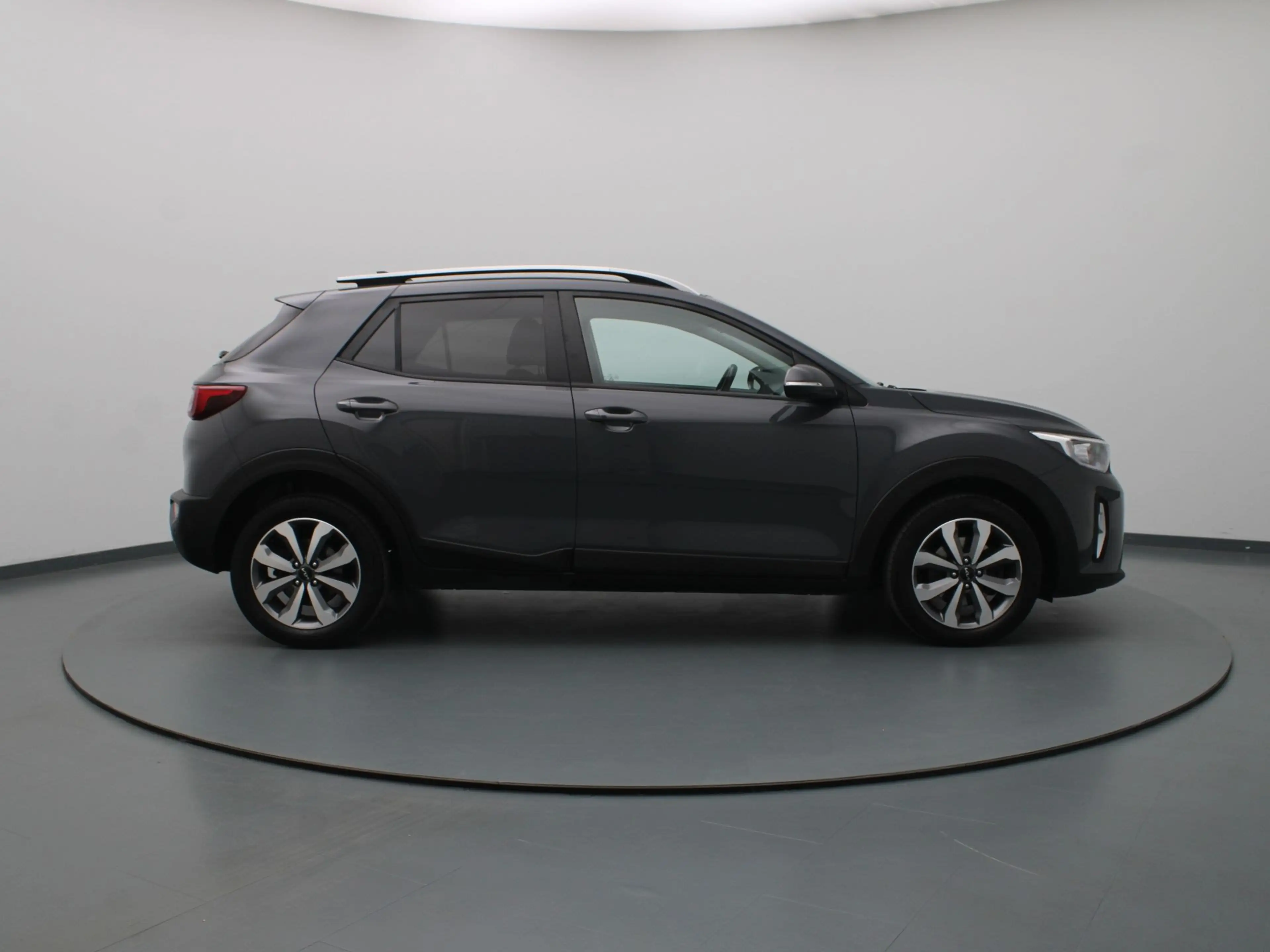 Kia Stonic 100pk T-GDi MHEV DynamicPlusLine Apple Carplay/And — photo 24