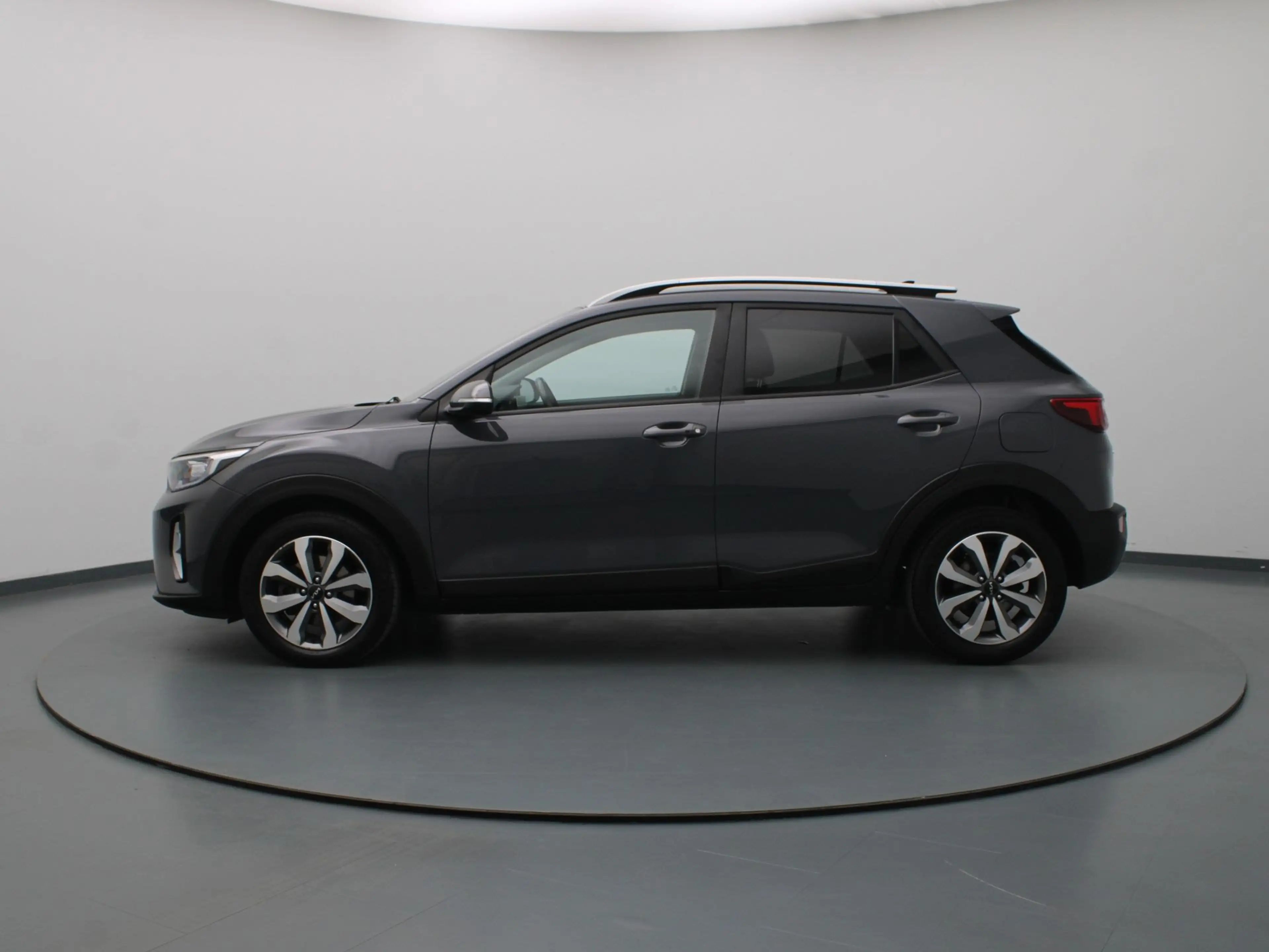 Kia Stonic 100pk T-GDi MHEV DynamicPlusLine Apple Carplay/And — photo 23