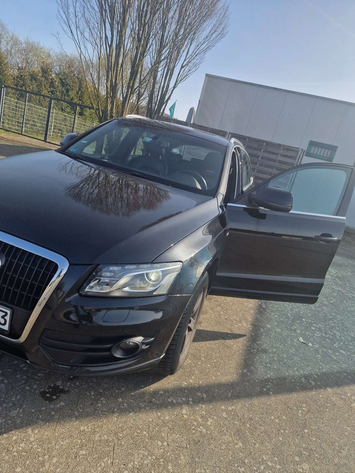 Second hand Audi Q5 3.0