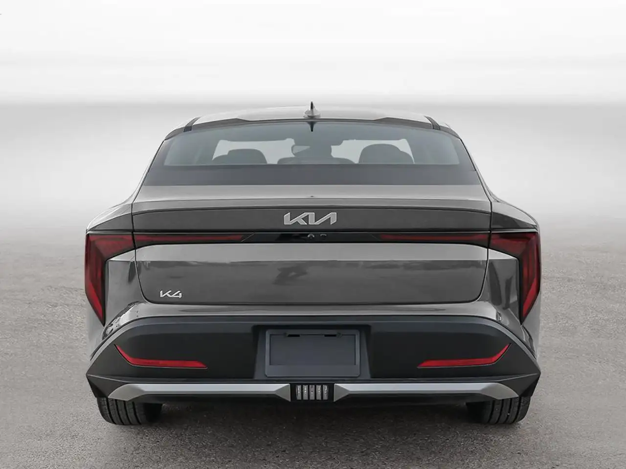 Kia K4 снимка Kia K4