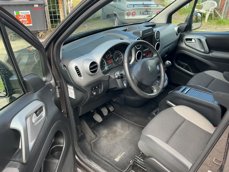 Peugeot Partner 1.2 PURETECH ACTIVE TEPEE — photo 13