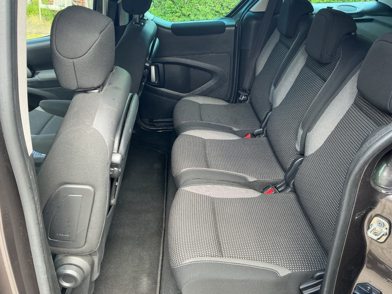 Peugeot Partner 1.2 PURETECH ACTIVE TEPEE — photo 12