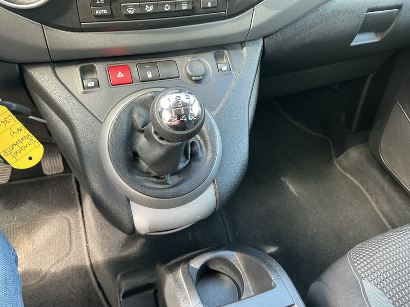 Peugeot Partner 1.2 PURETECH ACTIVE TEPEE — photo 17