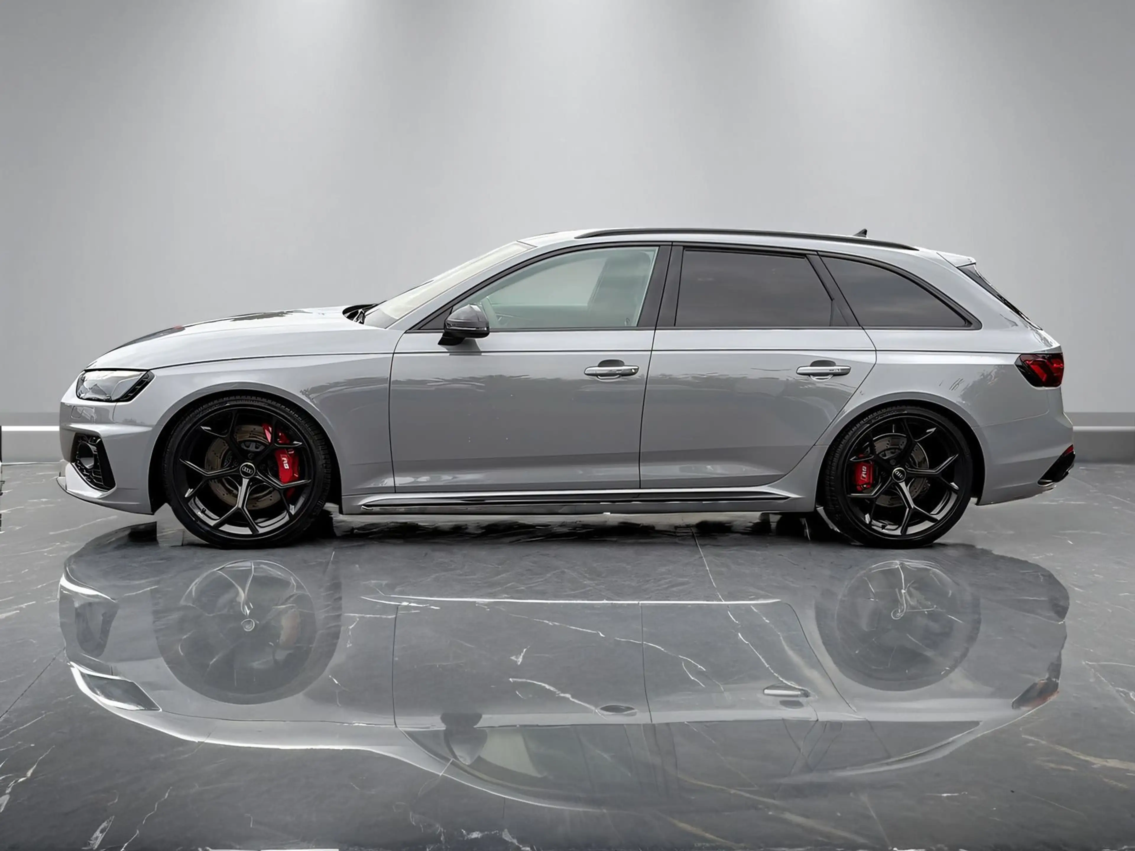 Audi RS4 competition +SPORTABGAS+RS-SCHALENSIT — photo 5