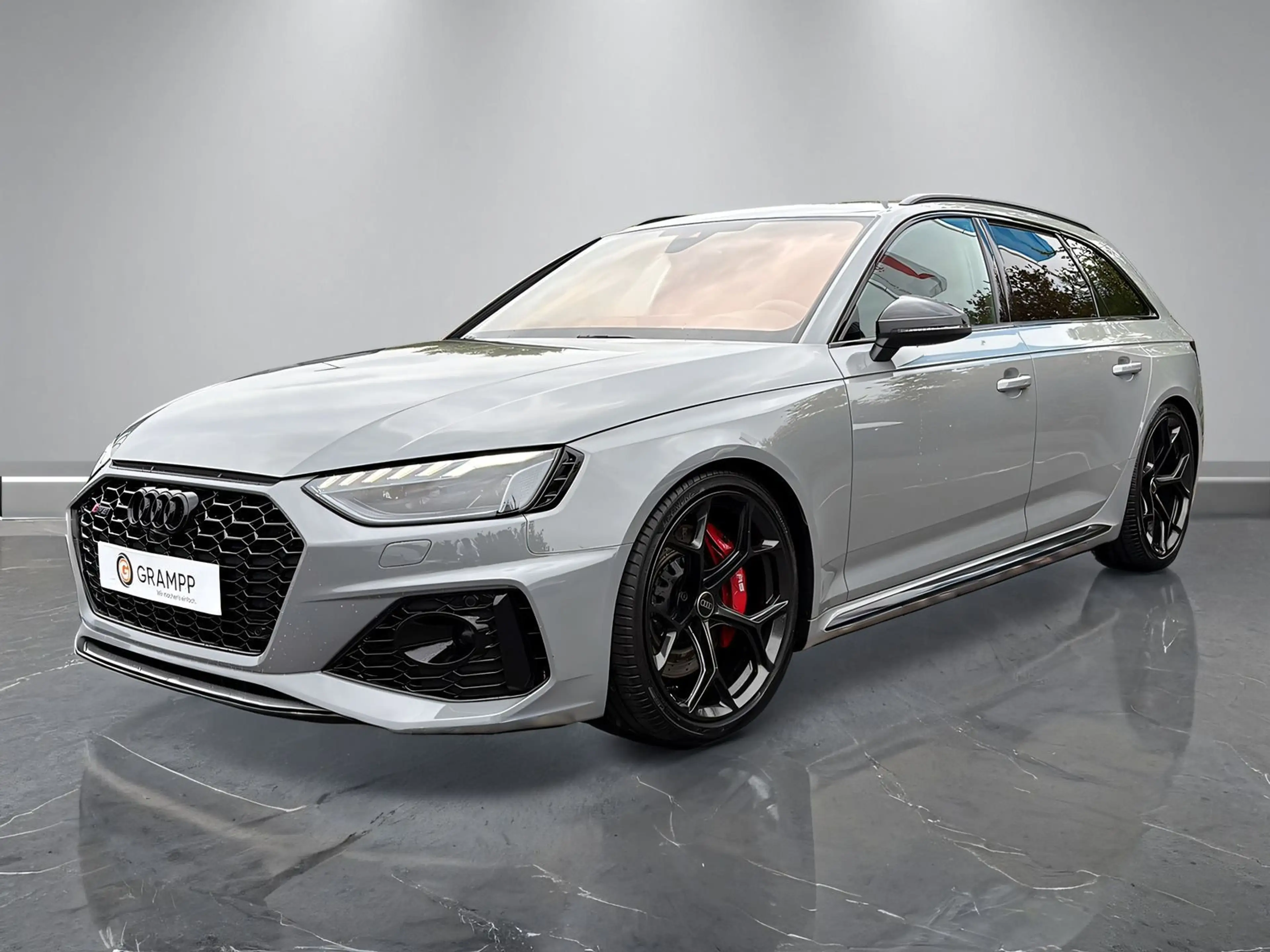 Audi RS4 competition +SPORTABGAS+RS-SCHALENSIT — photo 2