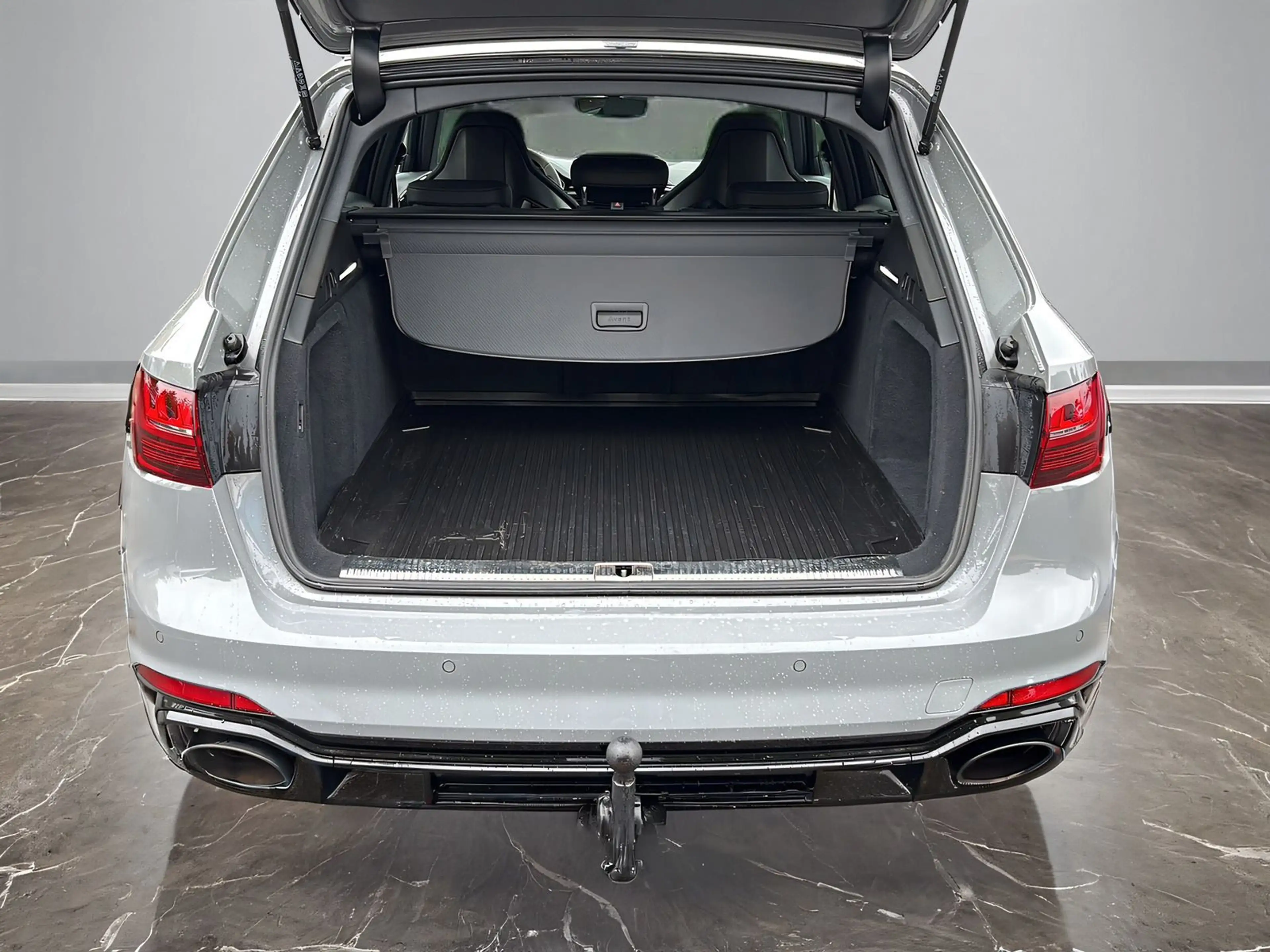Audi RS4 competition +SPORTABGAS+RS-SCHALENSIT — photo 12
