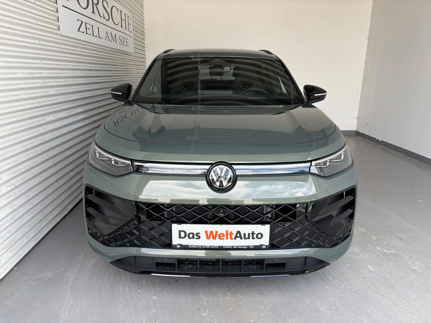 Volkswagen Tayron Sport TDI 4MOTION DSG Grün - 2